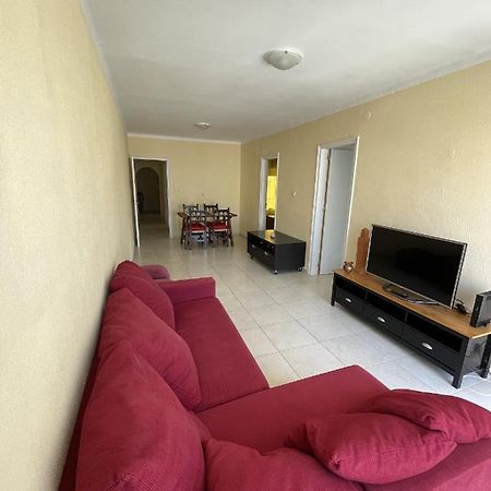 Apartamento A 200 M De La Playa Leilighet Roses Eksteriør bilde